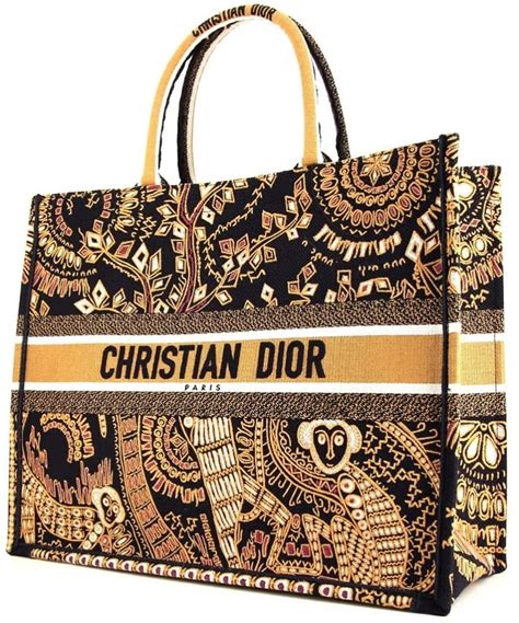 most popular Christian Dior bag